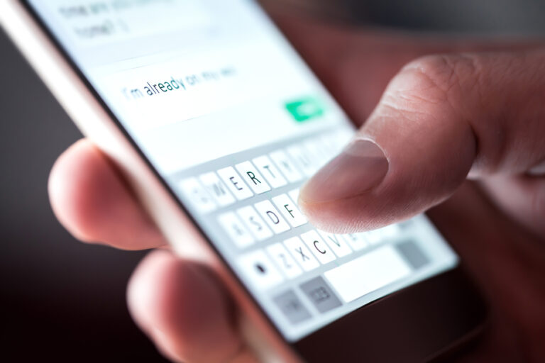 Voyance par SMS : Découvrez une nouvelle manière de consulter des médiums